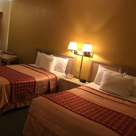 Budget Host Inn Sandusky Esterno foto