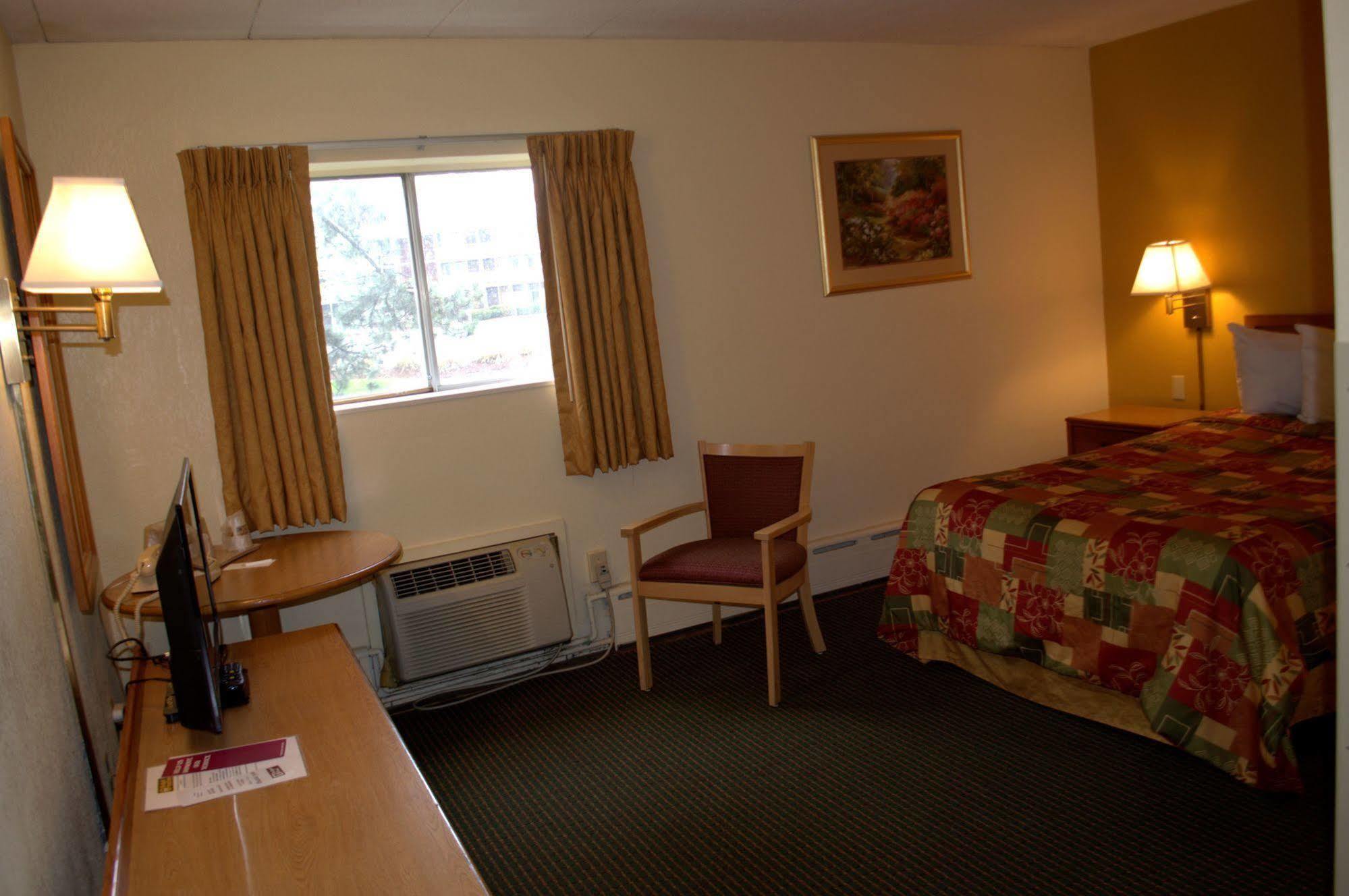Budget Host Inn Sandusky Esterno foto