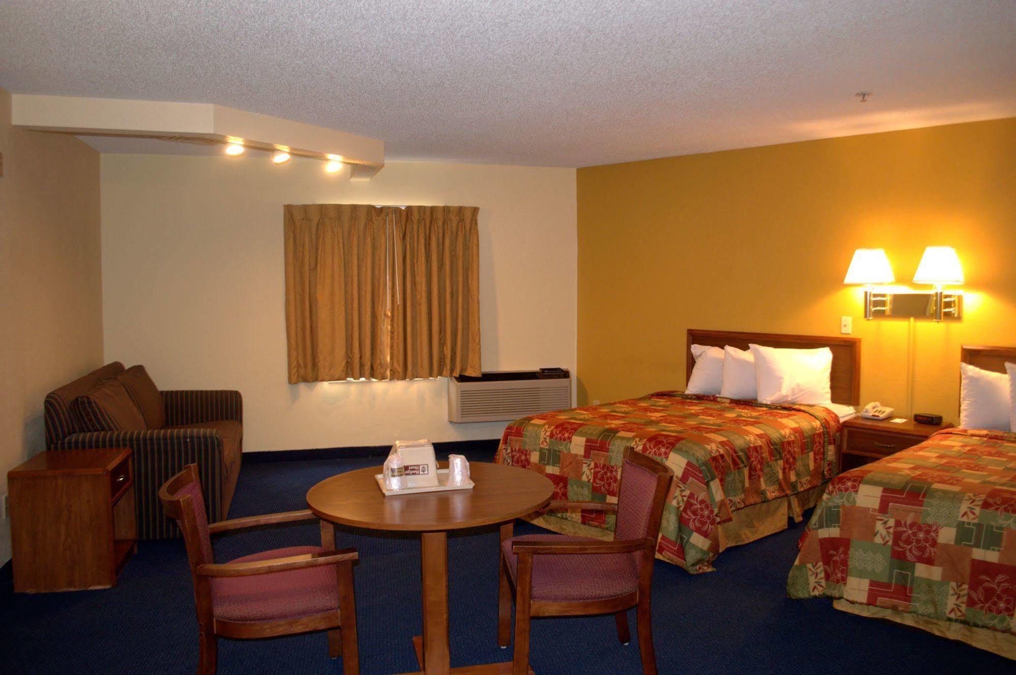Budget Host Inn Sandusky Esterno foto
